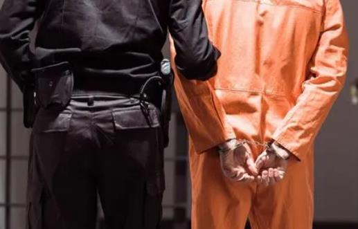 刑法第七十条的内容、主旨及释义